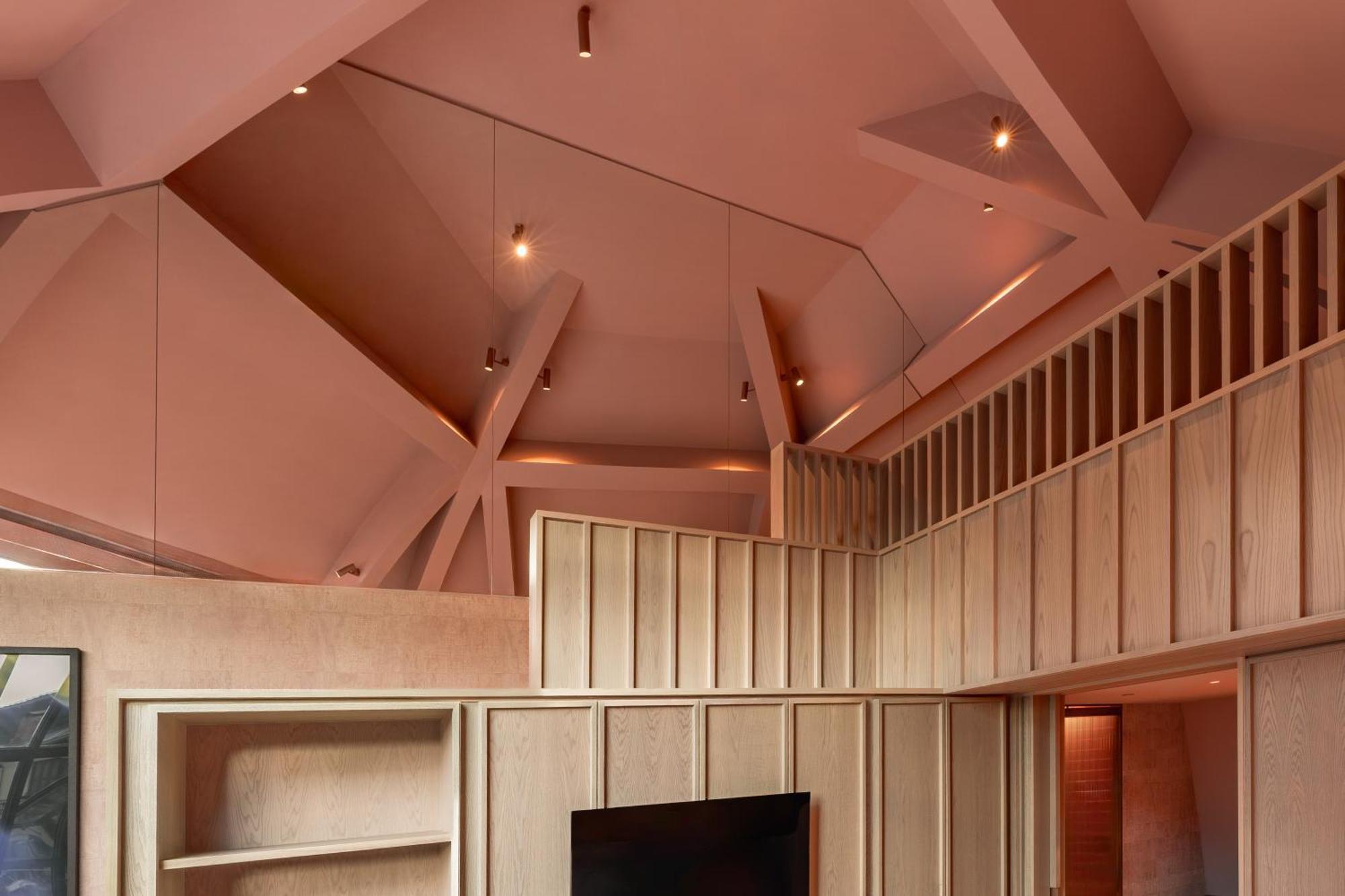 Family Connecting Cupula Suite